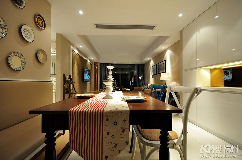 ��ʽ���С����װ��Ч��ͼ