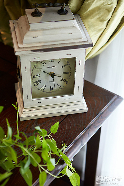 С����� ����ɫ��װ��Ч��ͼ