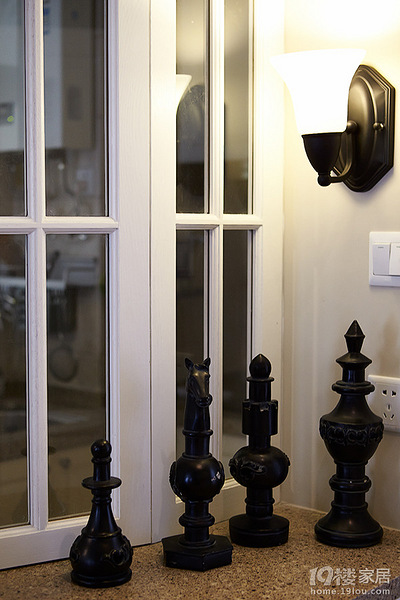 С����� ����ɫ��װ��Ч��ͼ