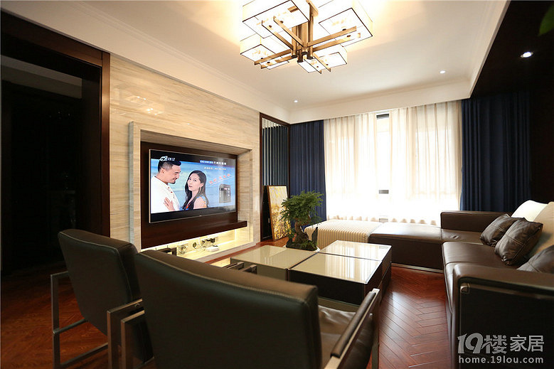 �Ϲ����ҵ��¿���ʽ����װ��Ч��ͼ