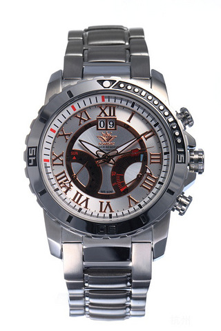 多米尼冒险家系列腕表,卓越性能带来绝地中的完美表现