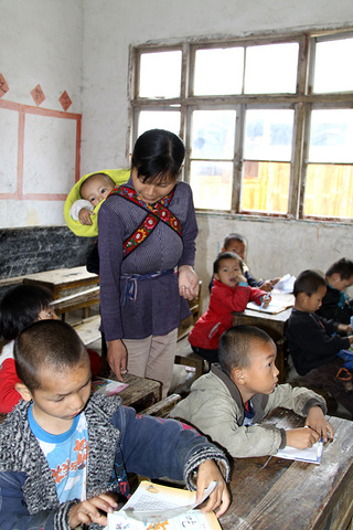 最敬业的老师——贵州农村教师