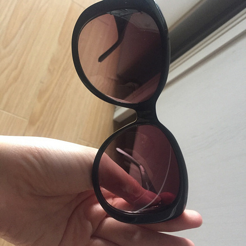 Sisley 希思黎墨镜 法国牌子