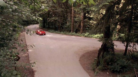 图解电影《致命弯道2》 真人秀节目变成了残酷