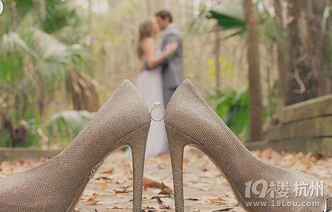 订婚纱照要注意什么,以下问题一定要问清楚