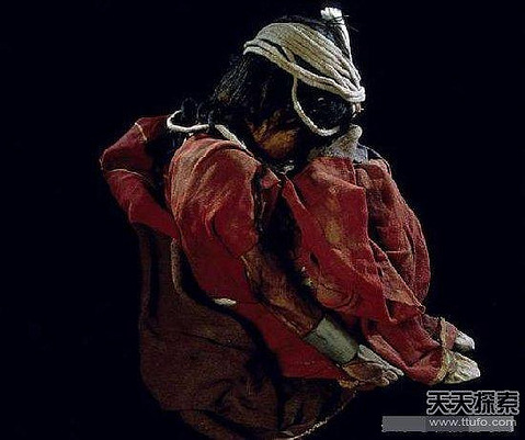 震动科学界 美艳少女冰冻500年后被发现