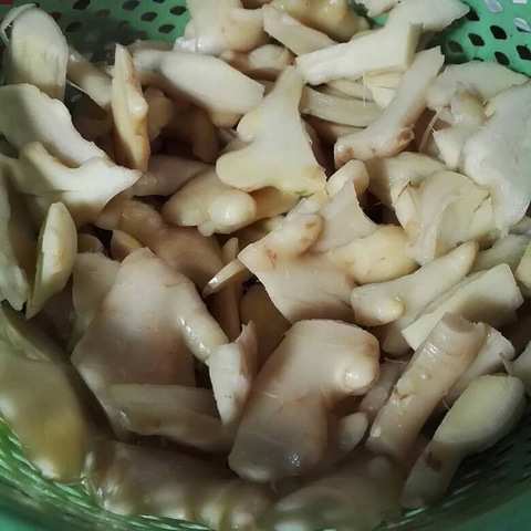 来一碗美味的黑醋姜