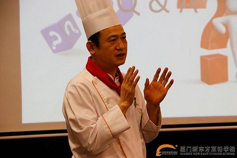 点学子参观金牌校企合作单位感受星级酒店工