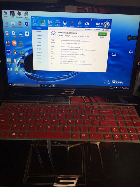 i7。6700hq雷神笔记本电脑固态硬盘加机械硬盘