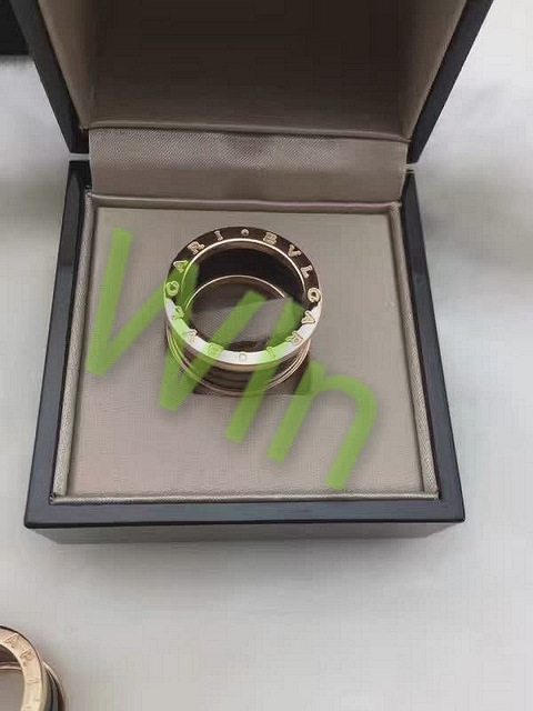 1.宝格丽棕色大理石戒指,53号,图1-32.宝