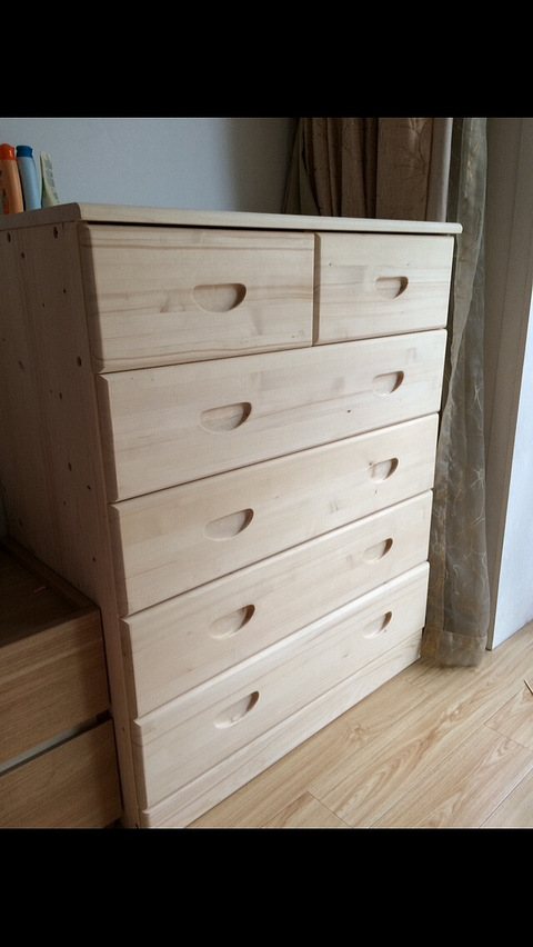 装修清空。实木五斗柜,300