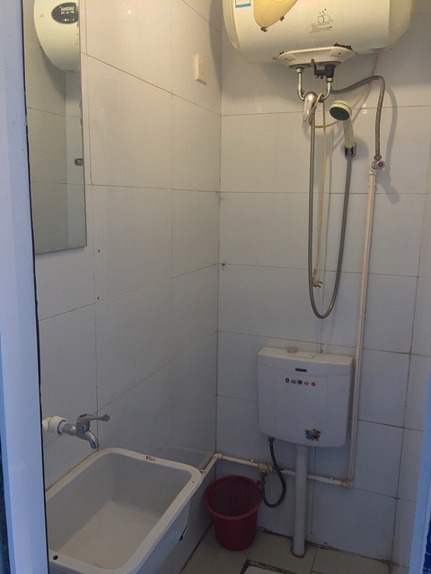 益乐新村多房出租,1000元_19楼手机版