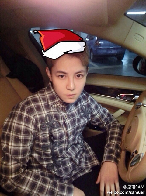 网红鼻祖俺命11年后再与鹿晗合影,问:京圈初代网红现在在干嘛