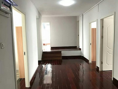 无中介费租房大哥大17689240567_19楼手机版