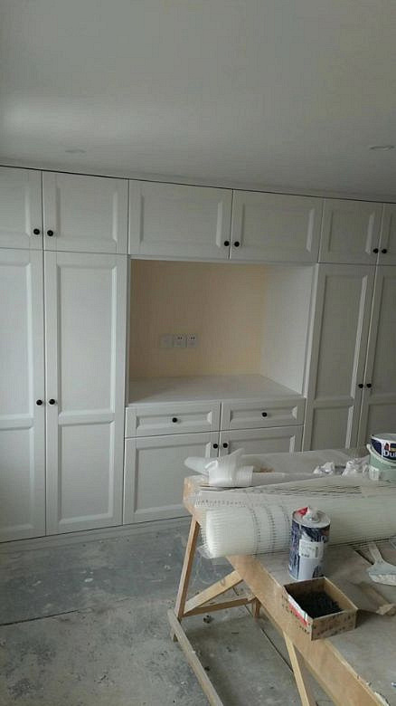 江木居 专业原木板材,原木柜门定制!