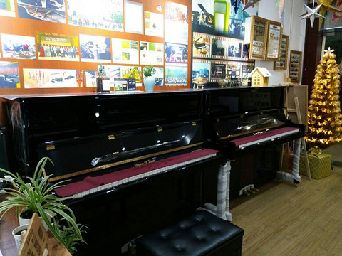 桃之艺术坊~斯图拉特钢琴品鉴中心,世界三大名