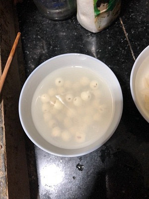 燕窝好吃吗?雪蛤和燕窝哪个比较好?