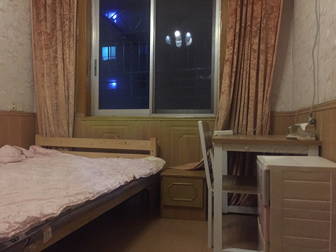 转租西湖区行政服务中心旁边竞舟路金成花园限