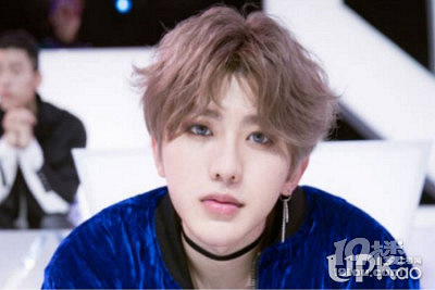 蔡徐坤退出swin?(图)蔡徐坤退团疑云大揭秘!