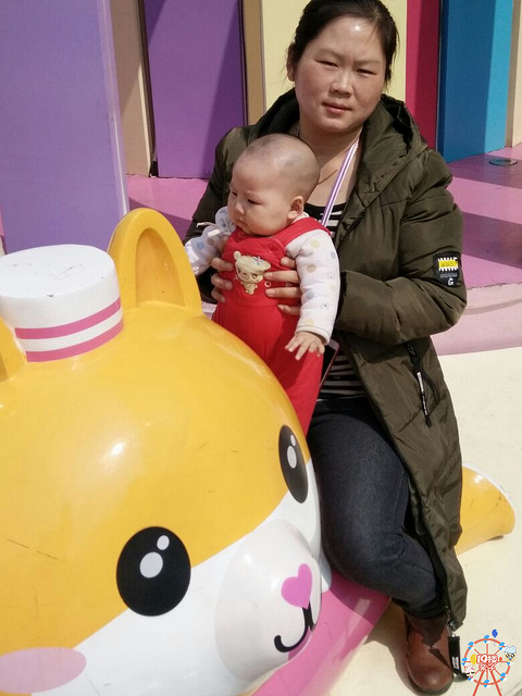 遇到爱你的人 学会感恩 遇到你爱的人 学会付出