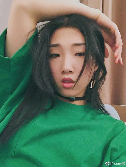 《创造101》里的女版蔡徐坤?第一期就battle