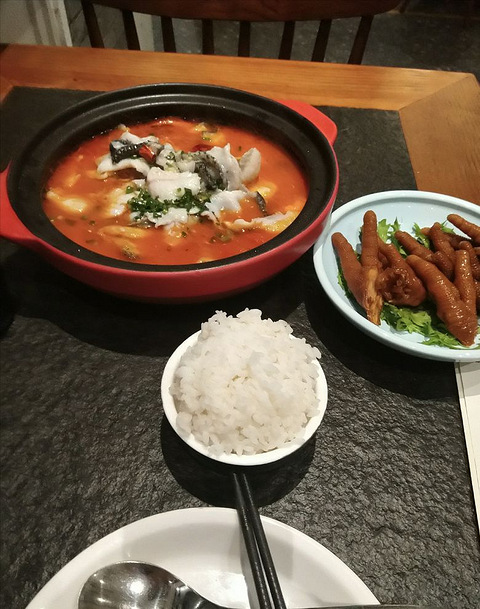 最近带孩子带得无比烦怨,一点自己的时间也