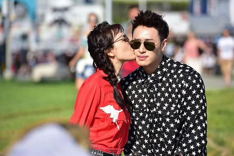 吴昕请假快本为了躲李易峰?是真滴有点心疼她