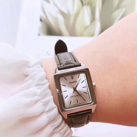 卡西欧小方表继续爆单颜值太能打动人!