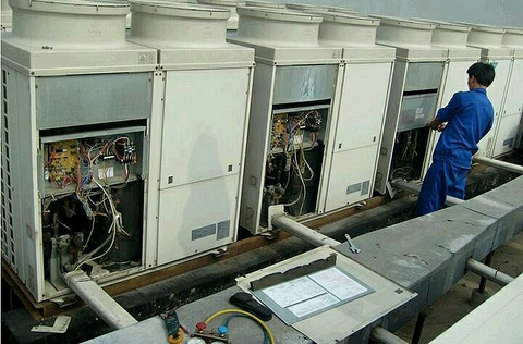 杭州空调维修移装加氟《电话师傅》18268809807