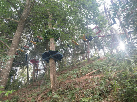 杭州周边团建建德大冰洞景区团建活动 户外拓