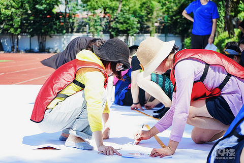 观城中学团康活动--纳斯卡巨画