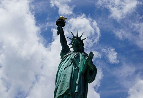 晚上有兼职或一起摆摊的么 摩尔这边的!