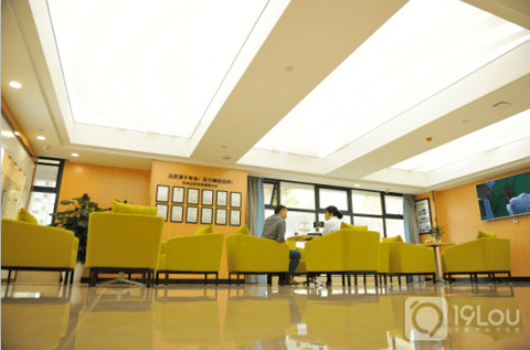 宁波新生植发:行业竞争激烈消费者需实地考察