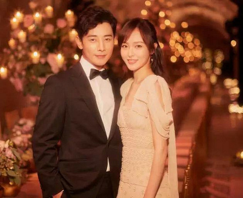 唐嫣怀孕传了几个月,疑似孕肚照被拍到三次,不