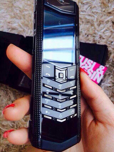 老公真小气 说好的爱疯七 缺买个破手机忽悠我