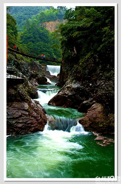 云端深处，邂逅磐安云雾山庄