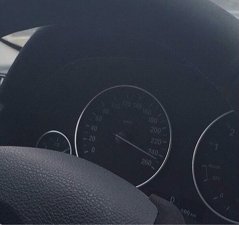 你最快时速开到过多少公里每小时?在什么状态