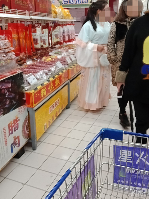 【随手拍】超市偶遇神仙小姐姐