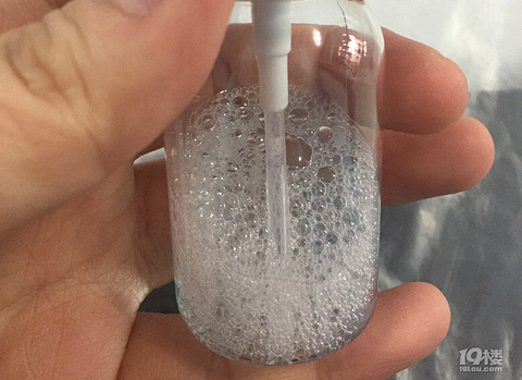 在家自制羽绒服干洗剂 效果超级好!