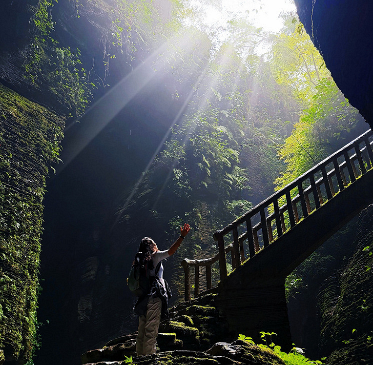 �����ܱ����ű��ؾ���