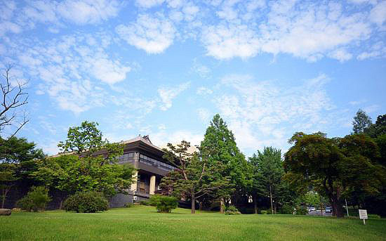 探寻韩国书香门第之旅-感受非一般的韩国大学-  