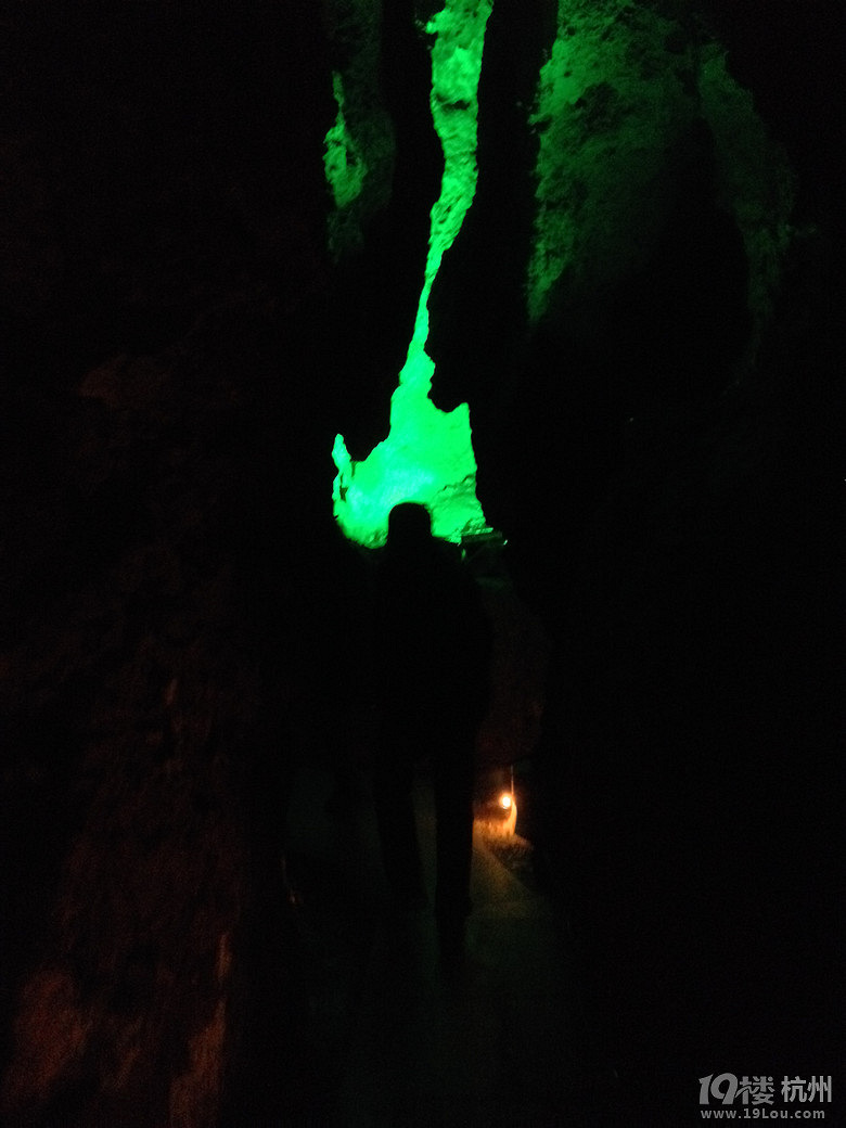 中华溶洞系列--险似蜀道,景至蓬莱。游锦绣风水洞！