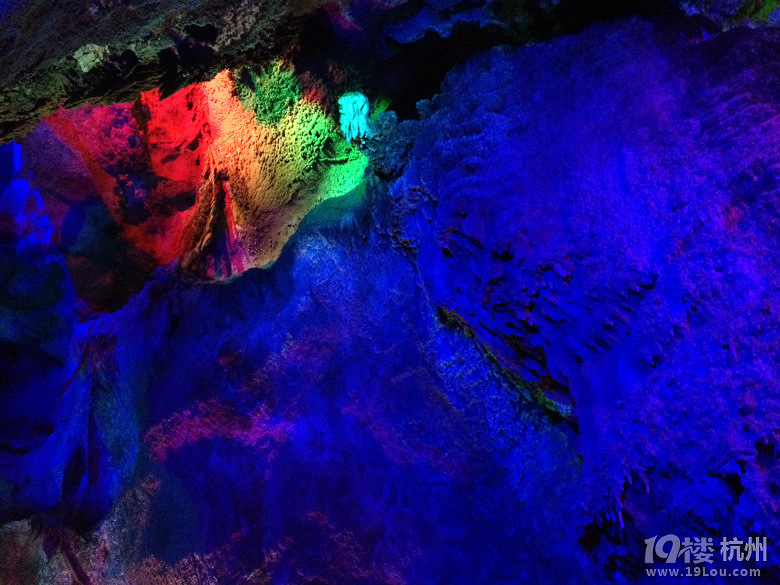 中华溶洞系列--险似蜀道,景至蓬莱。游锦绣风水洞！