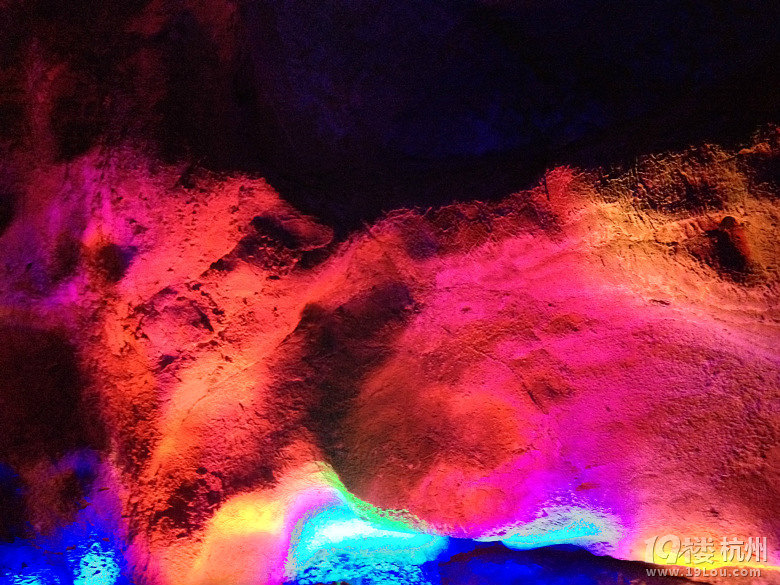 中华溶洞系列--险似蜀道,景至蓬莱。游锦绣风水洞！