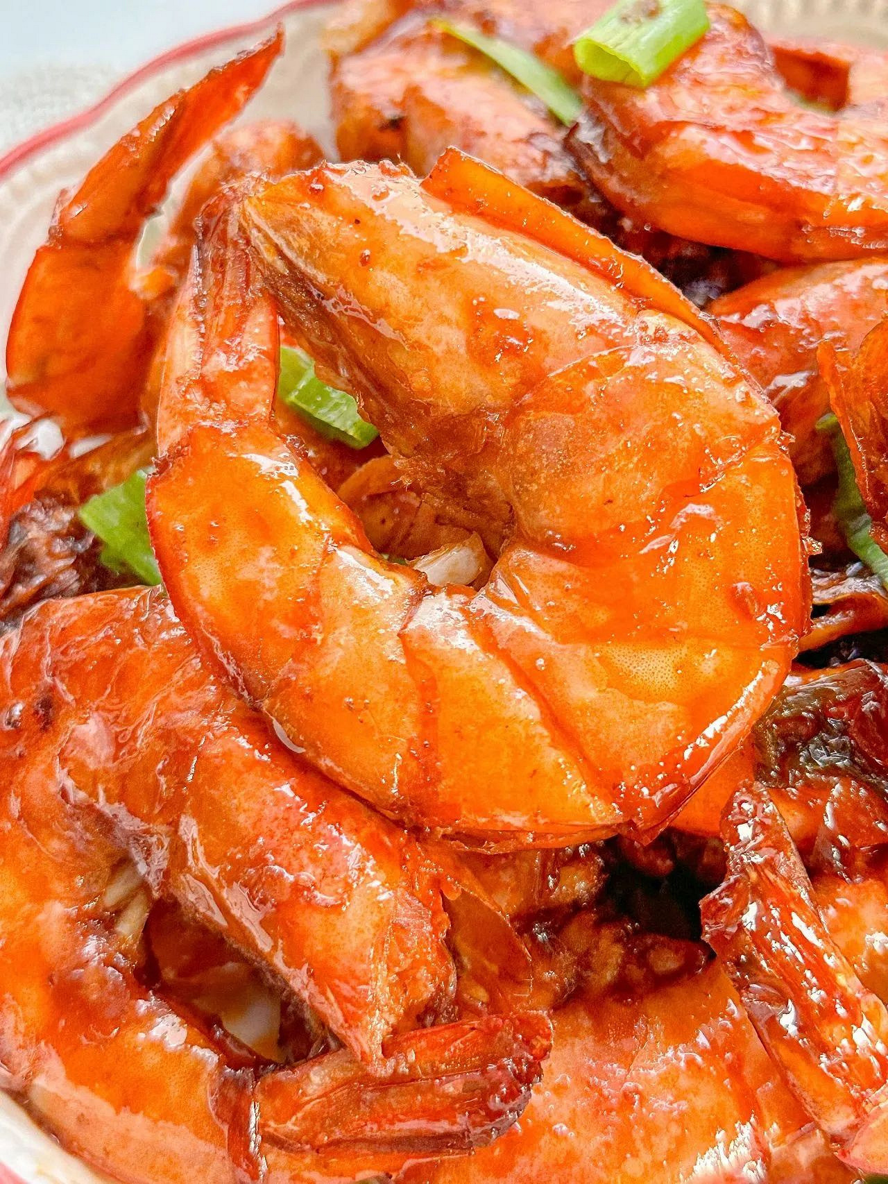 种草 ·拯救单身小可小猫[美食]和网友约完饭,我终于理解了美貌对男人