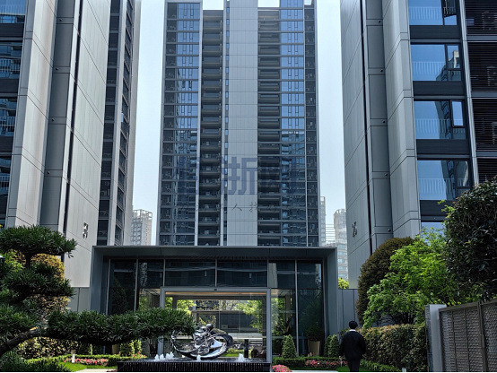 锦尚和品府敢挂10万试水的实际最低破了6万元㎡