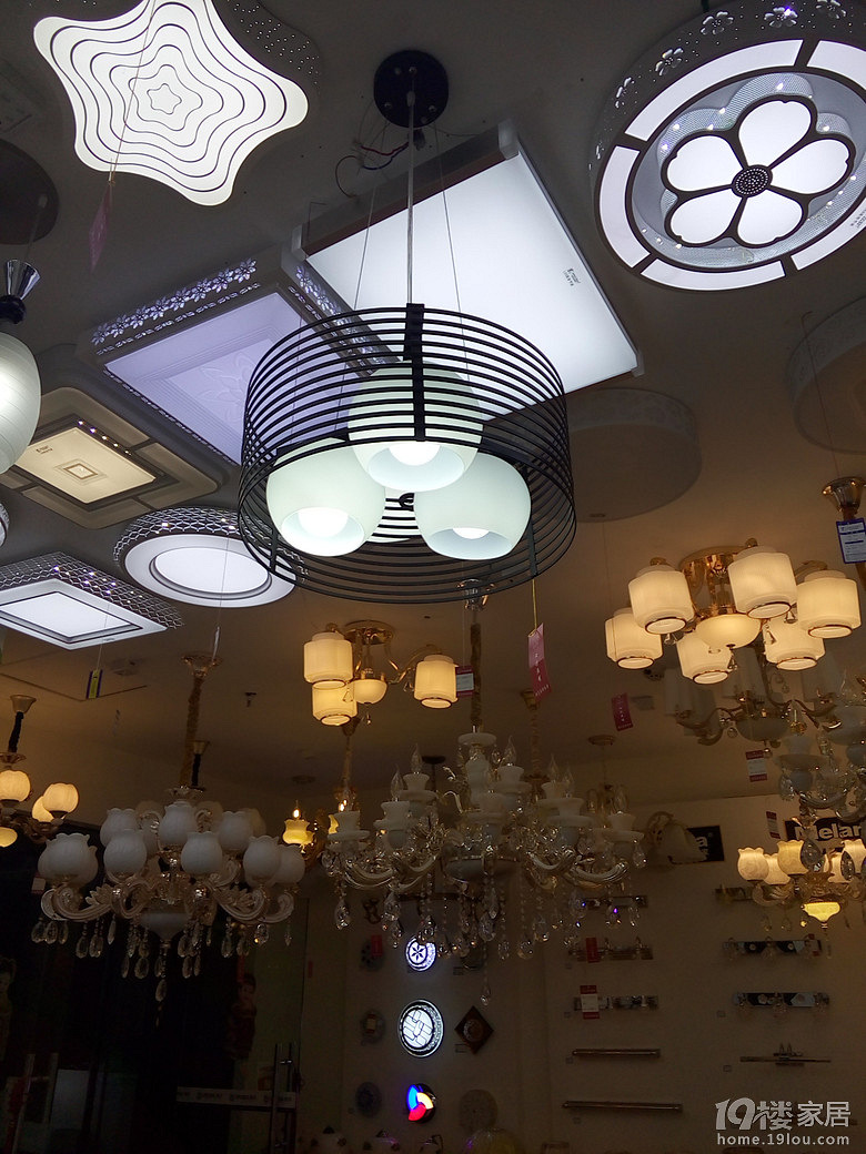 批发代理灯具怎么样啊 批发代理灯具怎么样啊