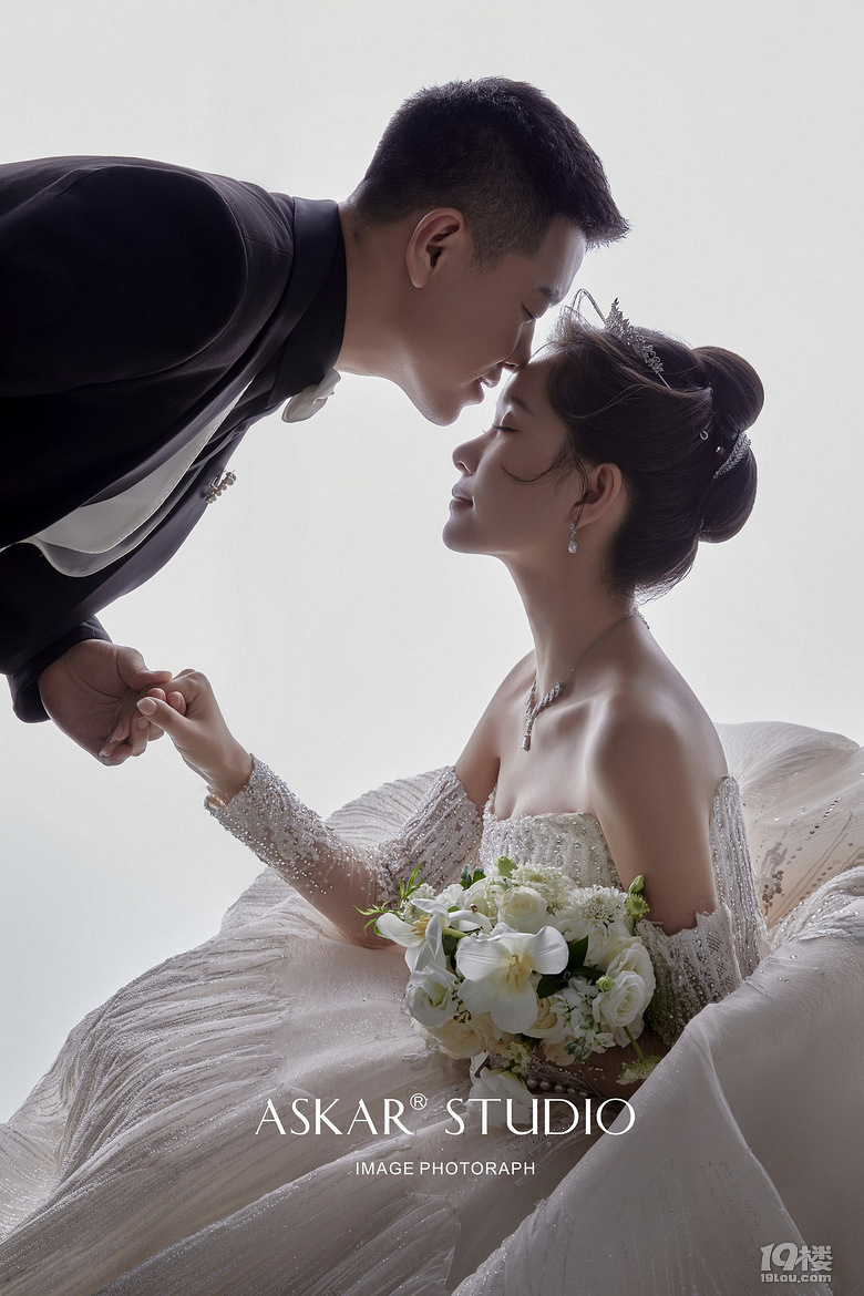 10组必拍的婚纱照风格合集,谁拍谁好看!