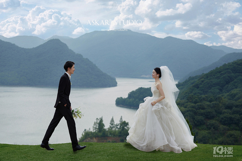 10组必拍的婚纱照风格合集,谁拍谁好看!