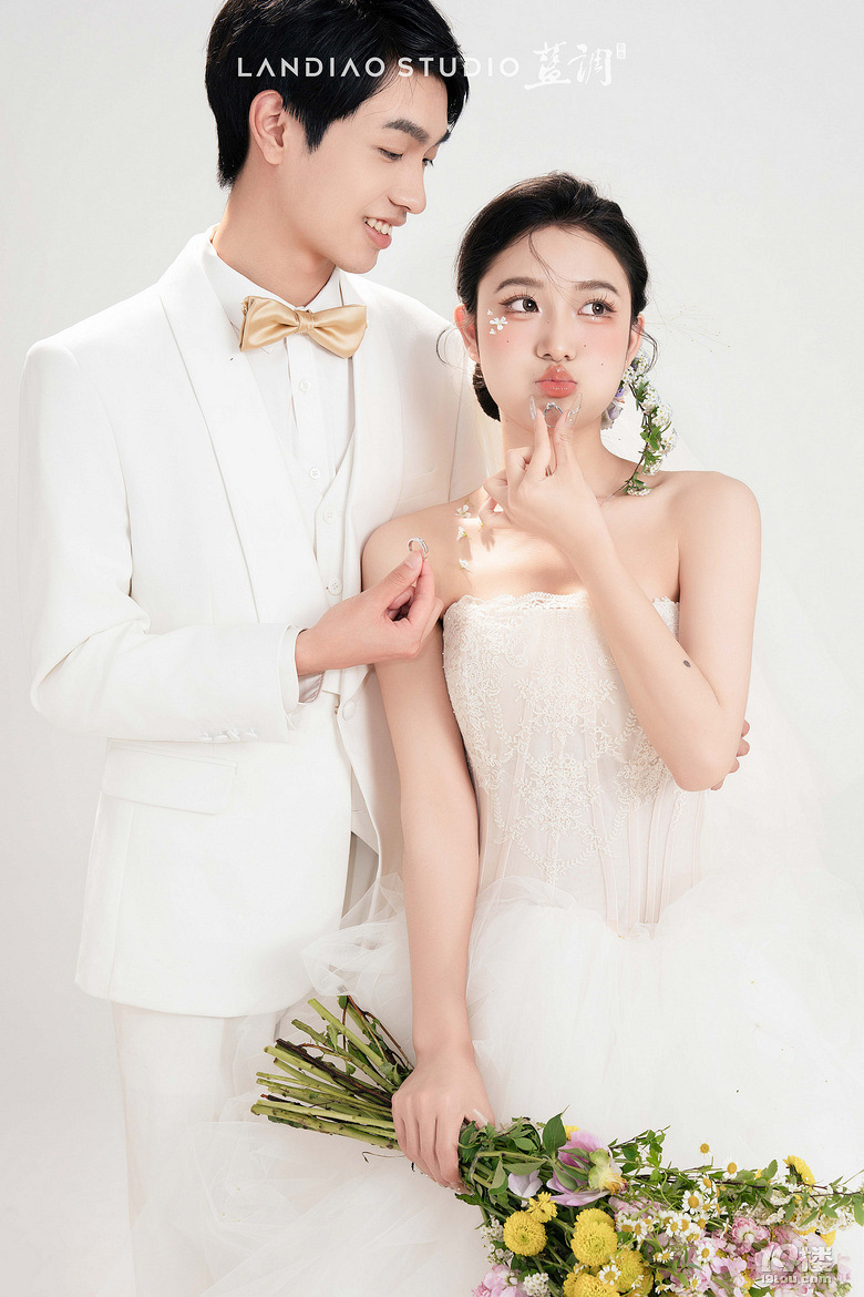 10组必拍的婚纱照风格合集,谁拍谁好看!